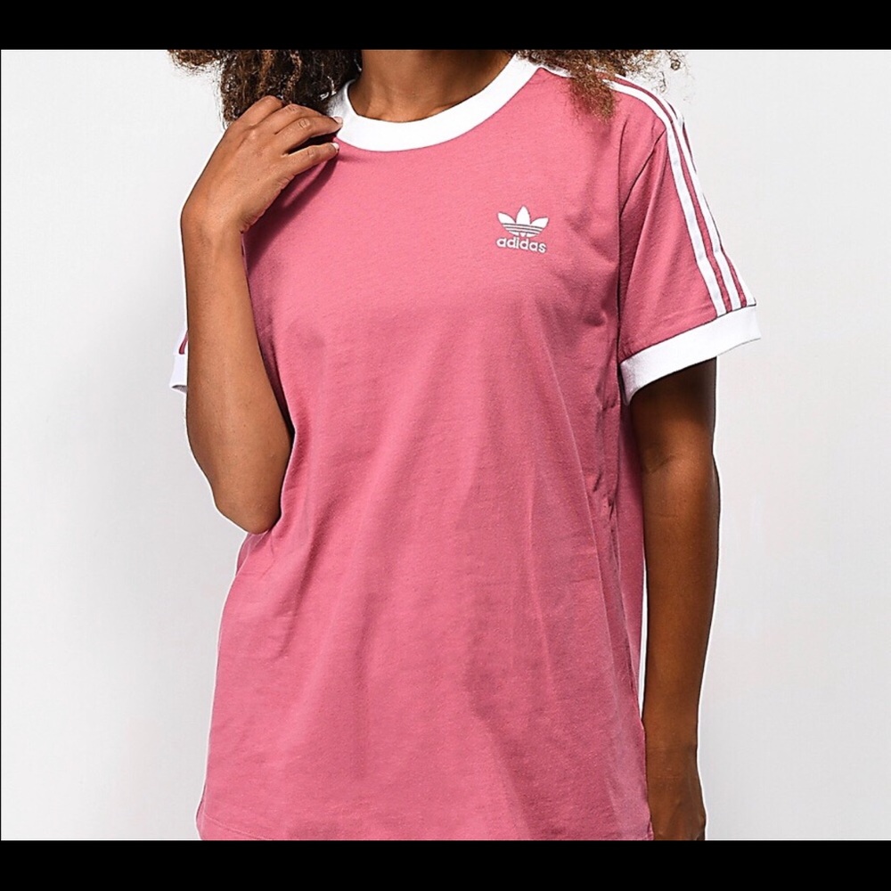 🤘EUC Adidas 3 stripe coral color top